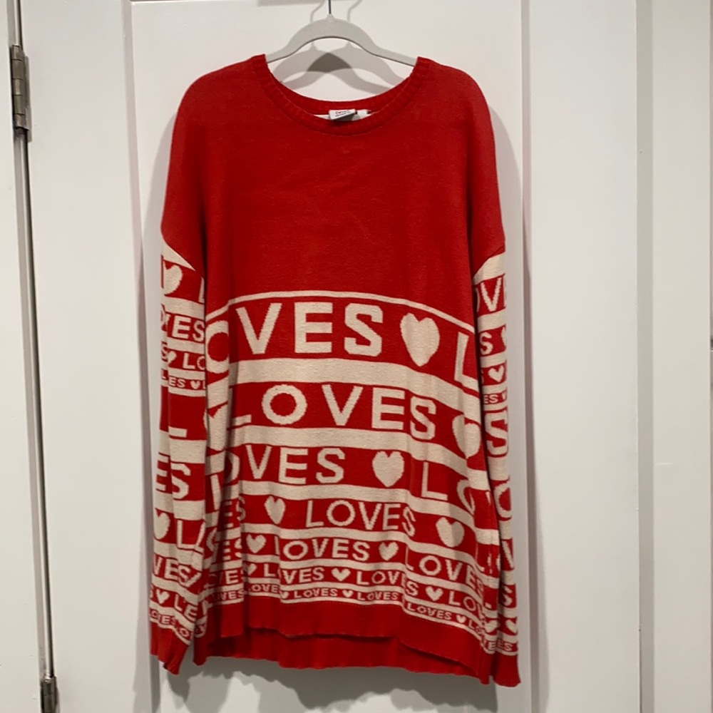 Beau loves red loves sweater